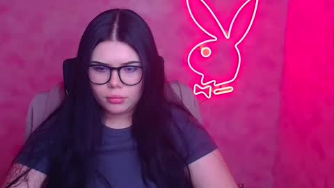 Naomi online show from January 12, 8:08 am