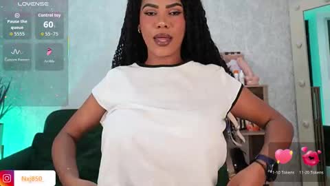 Naomi     online show from March 16, 3:31 am