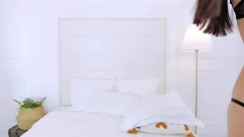 Naomi online show from May 13, 2:17 am