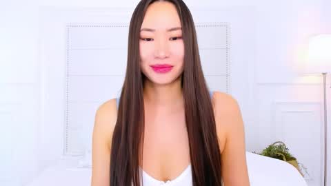 Naomi online show from November 7, 3:01 am