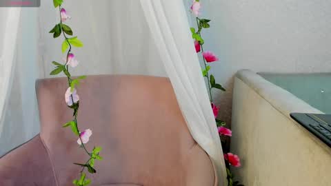 naomy_bss online show from October 3, 6:35 pm