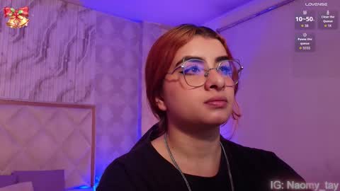 Naomy  online show from November 29, 3:10 am