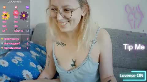 NaozuQAce online show from March 16, 12:20 pm