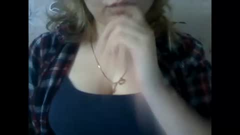 Snapshot of narcisjill chatting on December 17, 12:43 pm NarcisJill online show from December 17, 12:43 pm