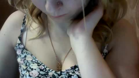Snapshot of narcisjill chatting on February 3, 6:24 am NarcisJill online show from February 3, 6:24 am