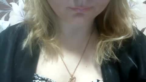 Snapshot of narcisjill chatting on January 7, 2:19 pm NarcisJill online show from January 7, 2:19 pm