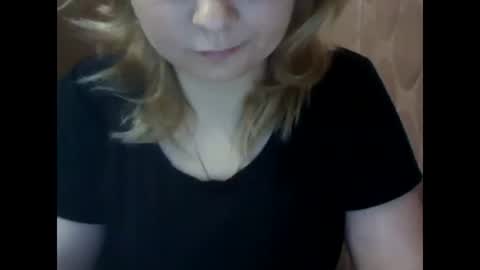 Snapshot of narcisjill chatting on December 11, 6:25 am NarcisJill online show from December 11, 6:25 am