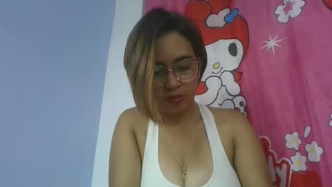 narindra884634 online show from May 4, 1:59 pm