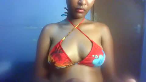 Caren online show from November 19, 7:58 pm