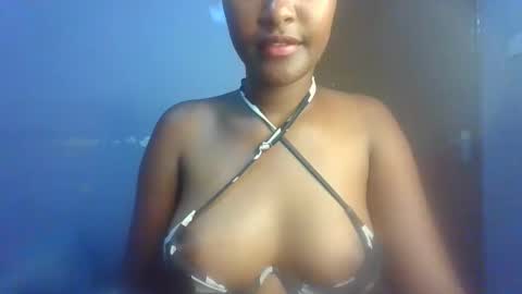 Caren online show from November 16, 4:29 pm