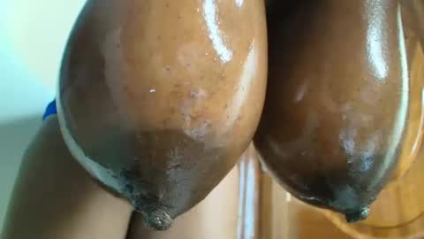 chimummy online show from December 27, 7:57 pm