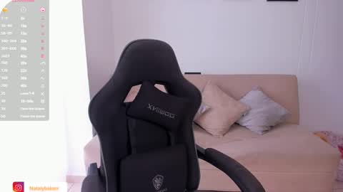 nat_bakerss online show from March 21, 7:41 pm