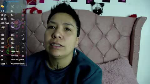 nat_evans8 online show from June 11, 3:14 am