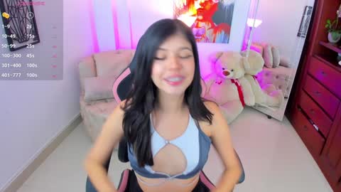 Snapshot of nataasha___ chatting on December 13, 3:16 am NATASHA online show from December 13, 3:16 am