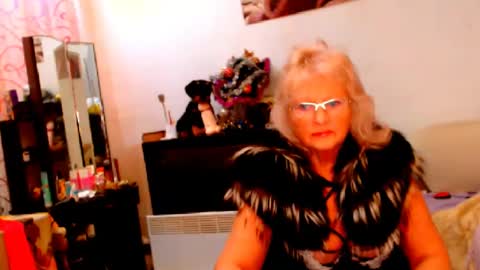 natali online show from January 11, 9:36 am