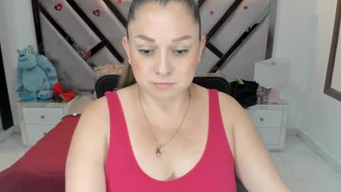 natalia5560 online show from October 6, 5:07 pm