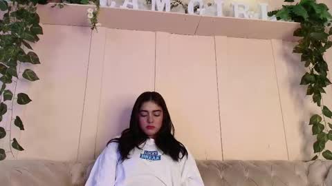 Naty  online show from March 20, 12:32 pm