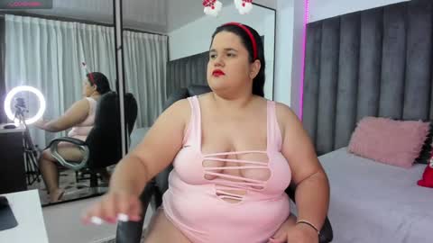 Nathalia online show from December 24, 12:22 pm