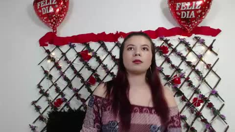 Natalia Walker online show from May 4, 3:49 pm