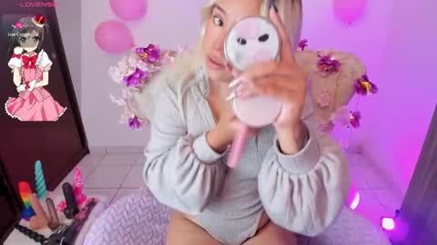 Nataliua Henao online show from October 14, 4:59 am