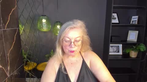 NataliCloud online show from November 7, 1:28 pm