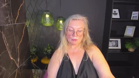 NataliCloud online show from October 18, 3:48 pm