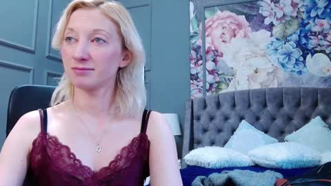 Natalie online show from January 1, 7:41 am