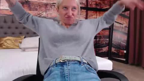 Natalie online show from October 7, 11:36 am