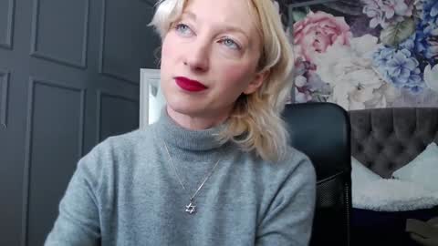 Natalie online show from December 7, 8:00 am