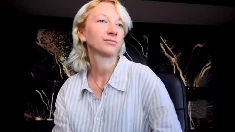 Natalie online show from May 28, 6:22 am