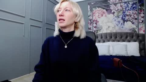 Natalie online show from December 4, 9:29 am