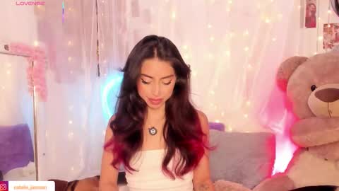       online show from March 14, 9:38 pm