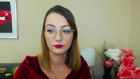 Snapshot of natalie_live chatting on February 24, 7:09 am NatalieSexy online show from February 24, 7:09 am