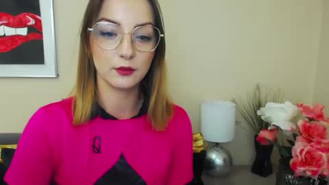 Snapshot of natalie_live chatting on February 28, 7:37 am NatalieSexy online show from February 28, 7:37 am
