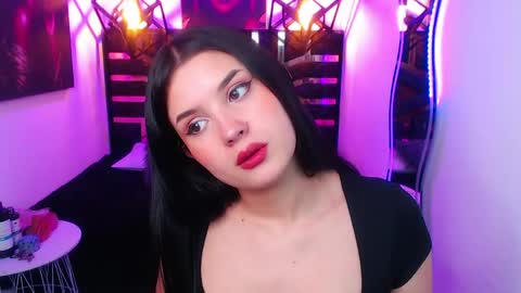 natalie  online show from May 21, 8:07 pm