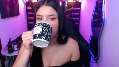 natalie  online show from May 9, 9:50 pm