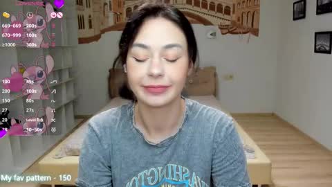Snapshot of natalimillers chatting on October 1, 5:45 am Natali online show from October 1, 5:45 am