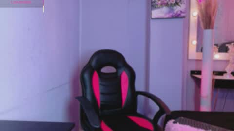 natalliapradas online show from November 5, 7:52 pm