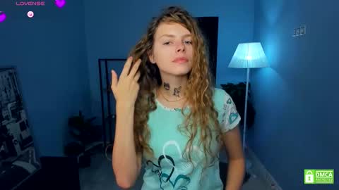 Natalie online show from November 6, 5:24 am