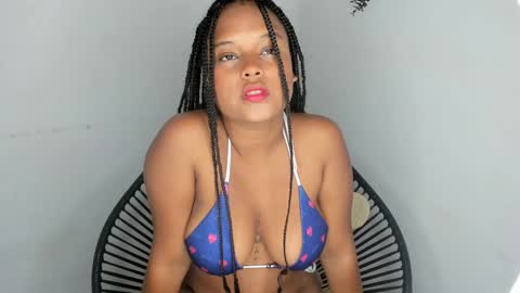 Naty online show from December 23, 7:52 pm