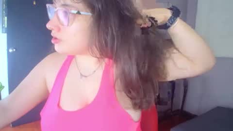 natash4naughty online show from April 9, 3:53 am