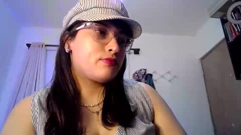 natash4naughty online show from March 24, 1:11 am