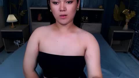 Snapshot of natasha_santiago5 chatting on September 20, 10:13 am natasha_santiago5 online show from September 20, 10:13 am