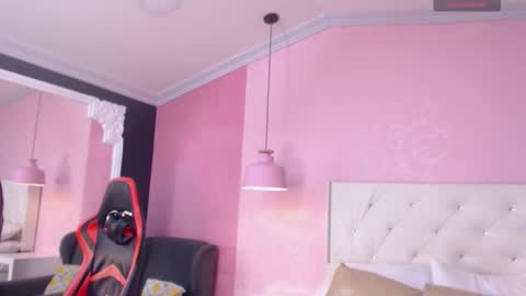 natashabrinkley online show from September 30, 3:01 am