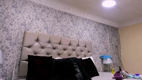 natashabrinkley online show from November 3, 4:05 am