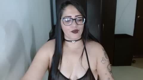 Natasha Smithe  online show from May 28, 2:20 am