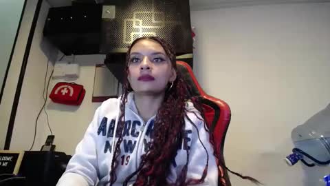 Snapshot of natashax_hot chatting on September 22, 7:23 pm Natashax online show from September 22, 7:23 pm