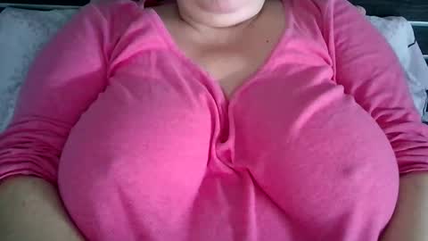 Snapshot of natashaxl chatting on September 25, 8:57 am NatashaXL online show from September 25, 8:57 am