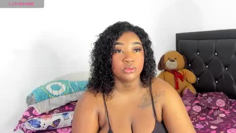 Snapshot of natassha_brown chatting on December 30, 11:26 am Natassha online show from December 30, 11:26 am