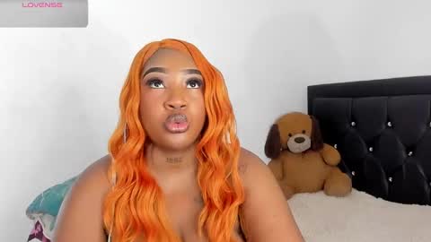 Snapshot of natassha_brown chatting on January 28, 10:45 pm Natassha online show from January 28, 10:45 pm